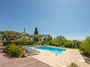 Apartment Le Forum de la Mer-1 by Interhome